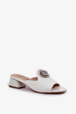 Hot Boto Eleganckie Klapki Damskie Na Niskim Obcasie Z Ozdobą Białe Feledis