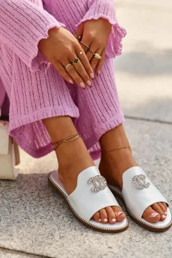 Hot Damskie buty S.Barski Eleganckie Klapki Damskie Błyszczące Z Ozdobą S.Barski KV27-050 Srebrne Srebrny