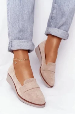 Discount Eleganckie Półbuty Na Koturnie Vinceza 10599 Zamszowe Beżowe Damskie Półbuty Lakierowane