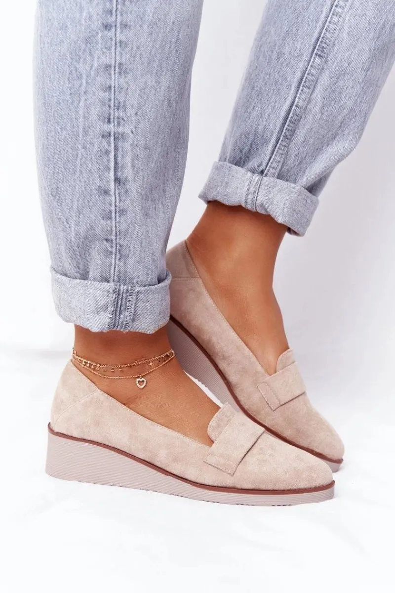 Discount Eleganckie Półbuty Na Koturnie Vinceza 10599 Zamszowe Beżowe Damskie Półbuty Lakierowane