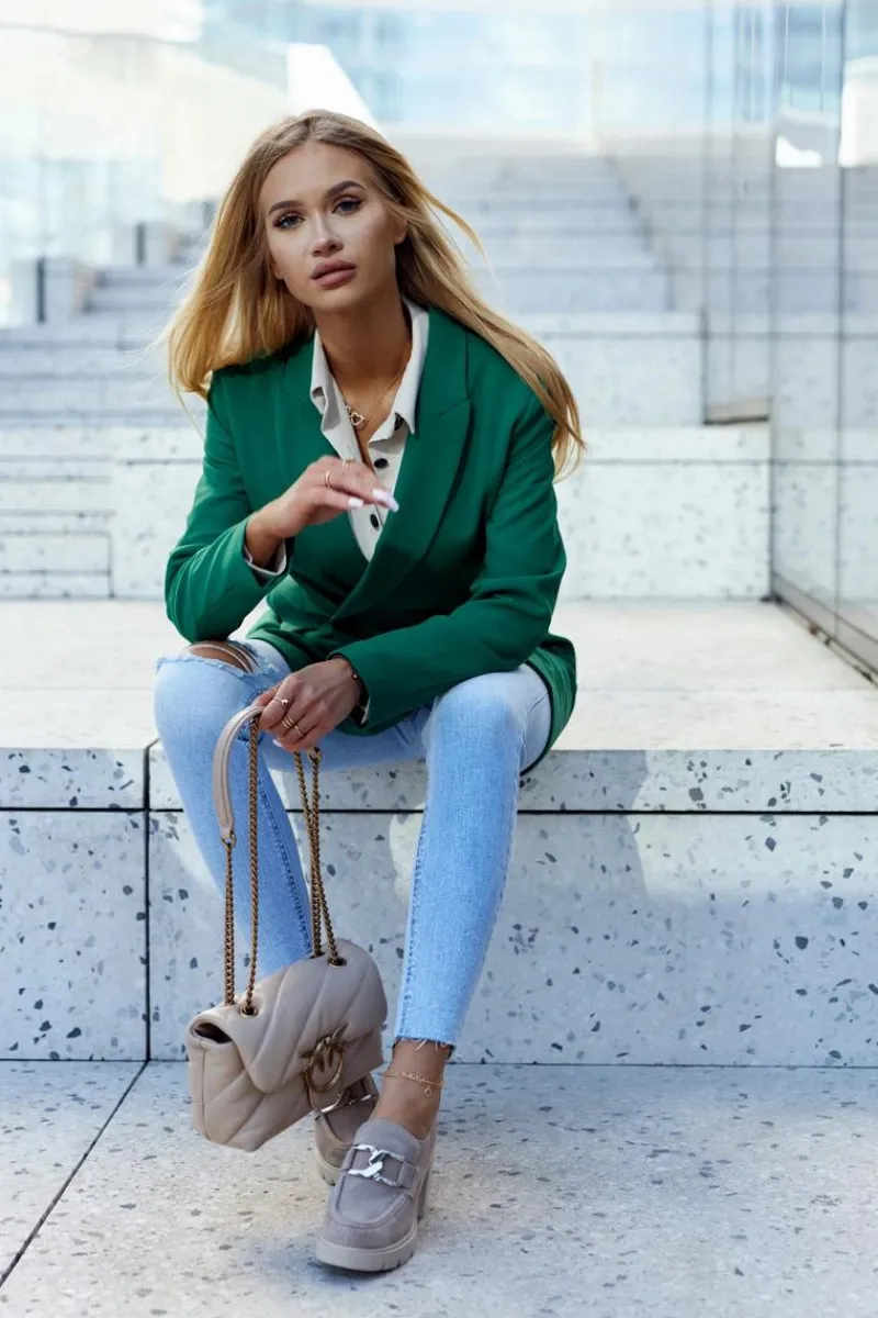 Półbuty Skórzane>Boto Eleganckie Półbuty Na Słupku Ze Srebrną Ozdobą Beżowe Harmell