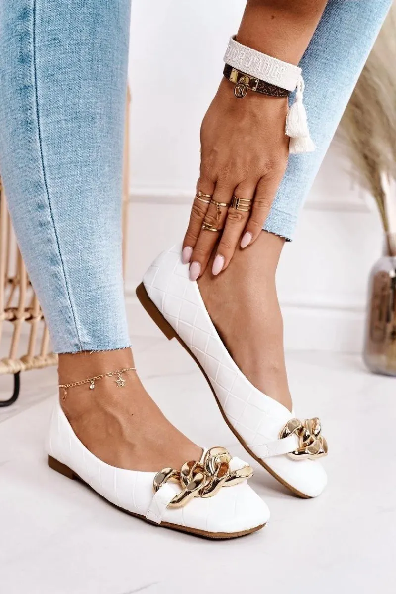 Baleriny Klasyczne>Boto Eleganckie Pikowane Baleriny Z Łańcuchem Białe Coco