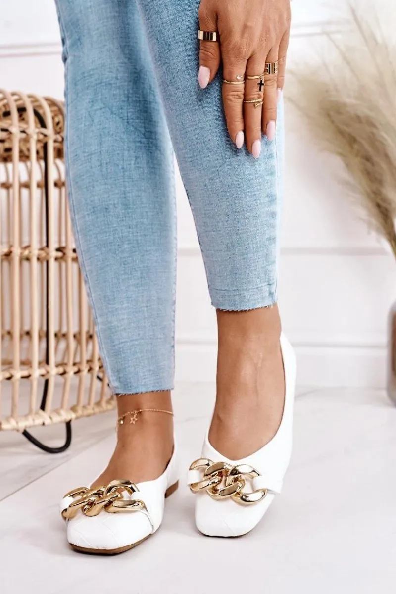 Baleriny Klasyczne>Boto Eleganckie Pikowane Baleriny Z Łańcuchem Białe Coco