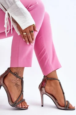 Szpilki Lakierowane|Sandały Na Obcasie></noscript>Damskie buty S.Barski Eleganckie Sandałki Na Szpilce Z Dżetami Srebrne Jenesis Srebrny