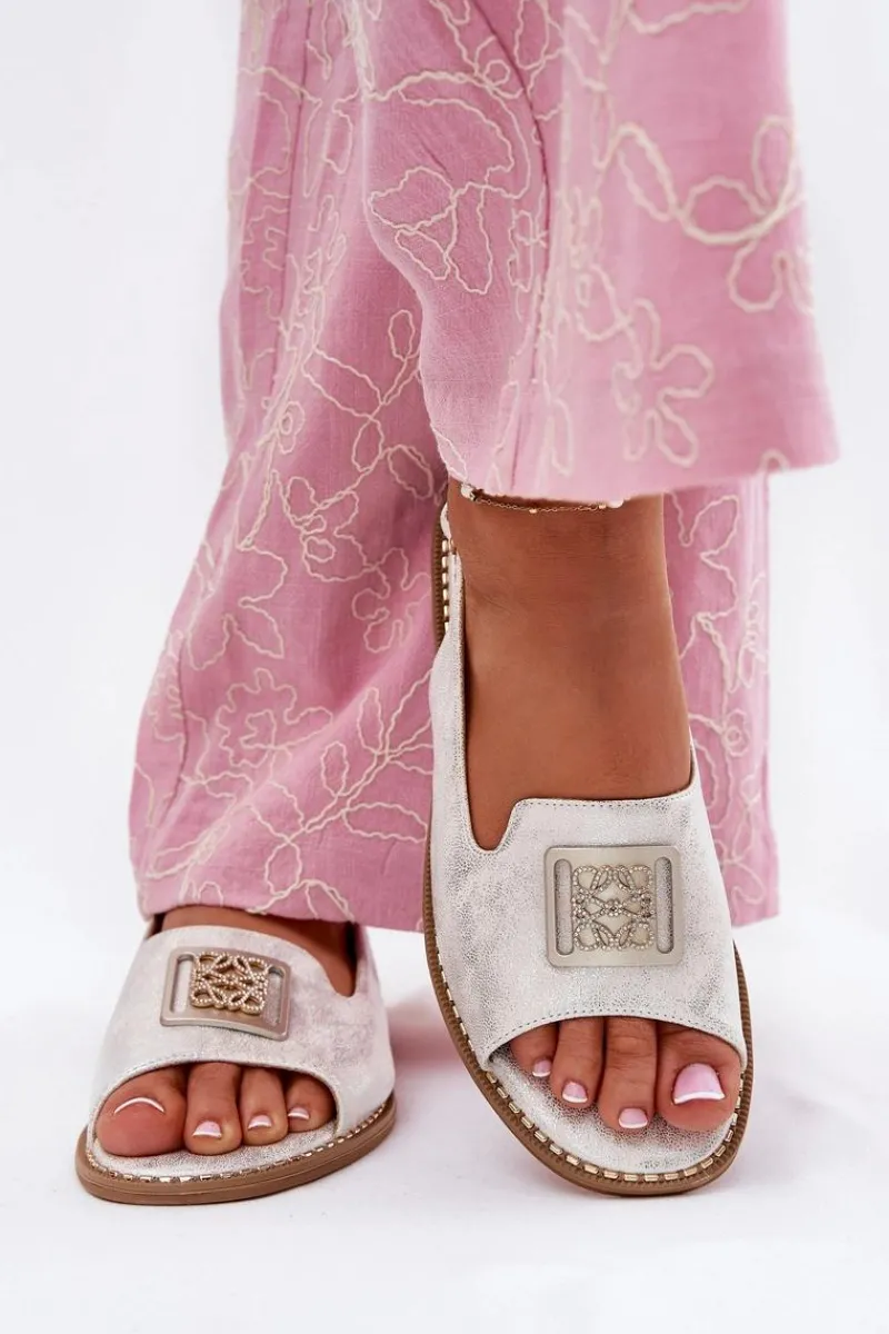 Sandały Płaskie>Damskie buty S.Barski Eleganckie Sandały Damskie Na Płaskim Obcasie Z Ozdobą S.Barski KV51-082 Srebrne Srebrny