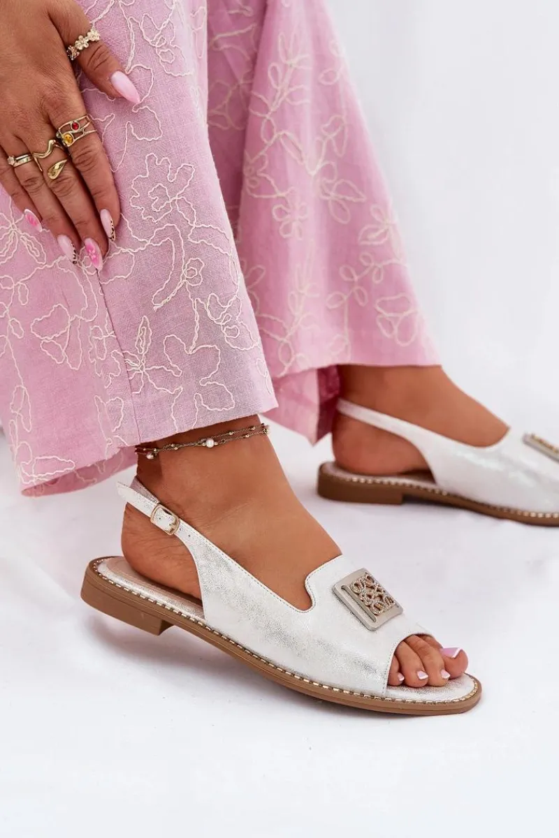 Sandały Płaskie>Damskie buty S.Barski Eleganckie Sandały Damskie Na Płaskim Obcasie Z Ozdobą S.Barski KV51-082 Srebrne Srebrny