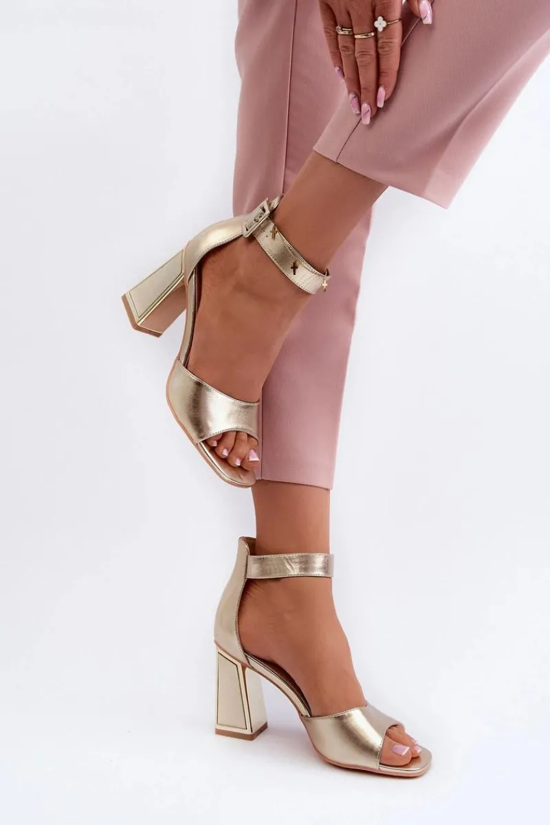 Clearance Evento Eleganckie Sandały Damskie Na Słupku Złote Rosazara