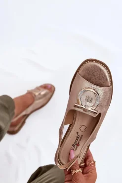 New Damskie buty S.Barski Eleganckie Sandały Z Ozdobą Na Płaskim Obcasie S.Barski KV51-003 Różowe Złoto Złoty