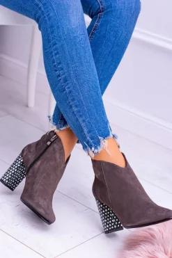 Botki Na Słupku|Brązowe I Beżowe Botki><noscript><img width=