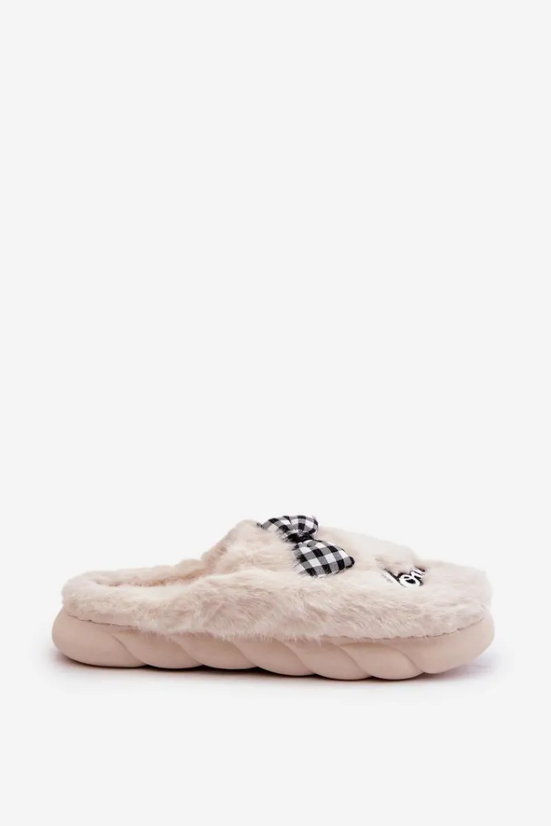 Futrzane Kapcie Damskie Z Naszywkami I Kokardką Jasnobeżowe Linnorelia Damskie Kapcie Klasyczne