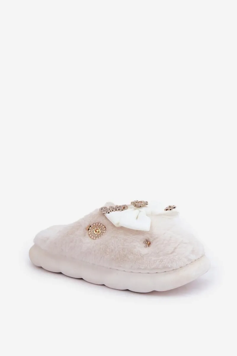 Clearance Futrzane Kapcie Z Kokardką I Przypinkami Białe Annalira Damskie Kapcie Klasyczne