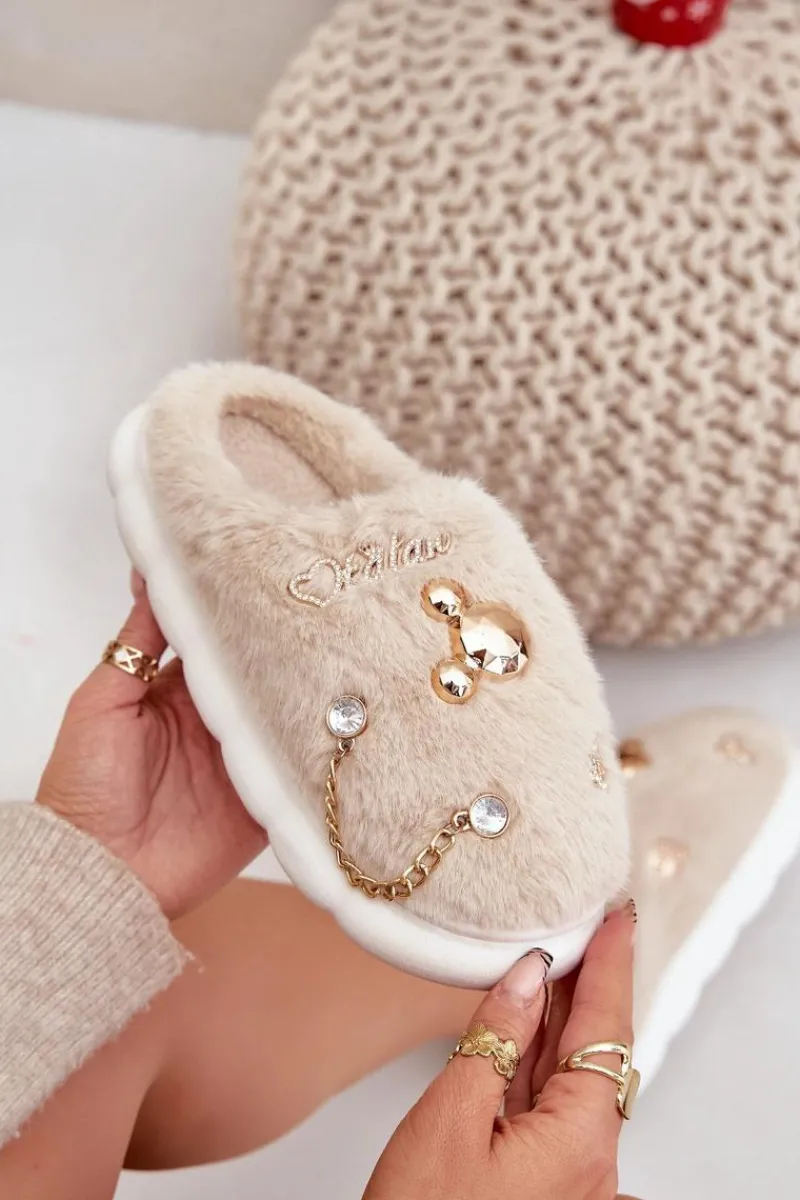 Futrzane Kapcie Z Przypinkami Beżowe Ivelfedi Damskie Kapcie Klasyczne