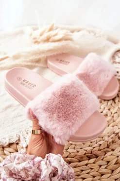 Kapcie Klasyczne|Klapki Z Futerkiem><noscript><img width=