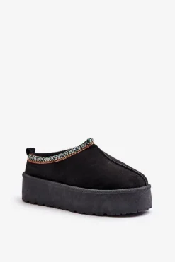Śniegowce Damskie|Kapcie Klasyczne></noscript>Boto Kapcie Damskie Na Platformie Z Haftem Czarne Neroma