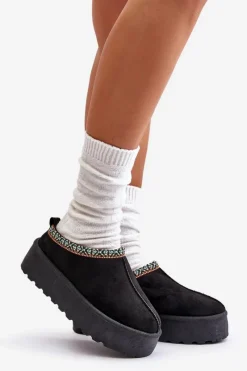 Śniegowce Damskie|Kapcie Klasyczne></noscript>Boto Kapcie Damskie Na Platformie Z Haftem Czarne Neroma