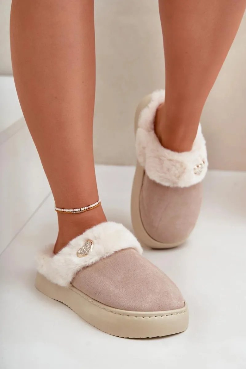 Kapcie Damskie Z Futerkiem I Ozdobnym Sercem Beżowe Otielo Damskie Kapcie Klasyczne