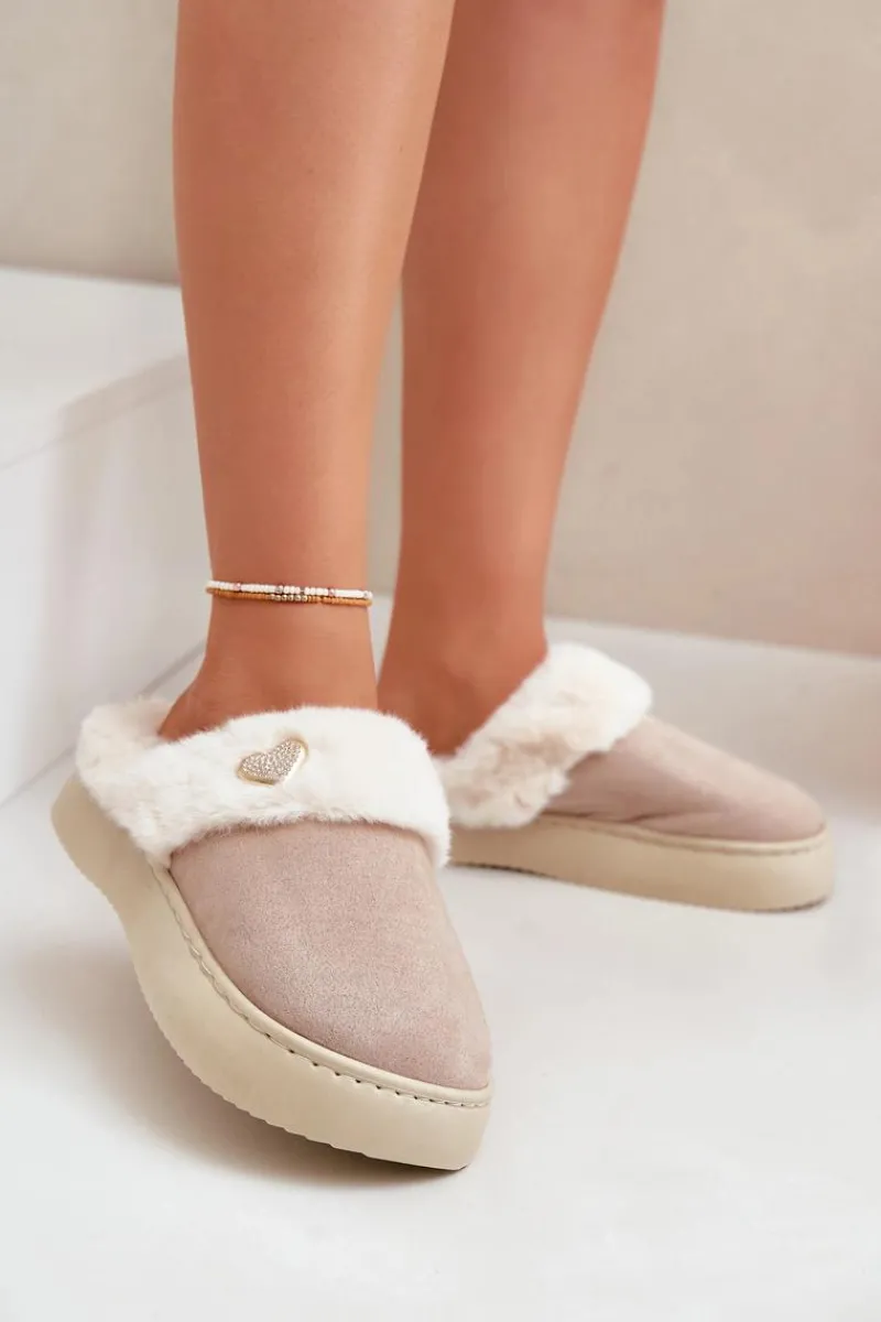 Kapcie Damskie Z Futerkiem I Ozdobnym Sercem Beżowe Otielo Damskie Kapcie Klasyczne