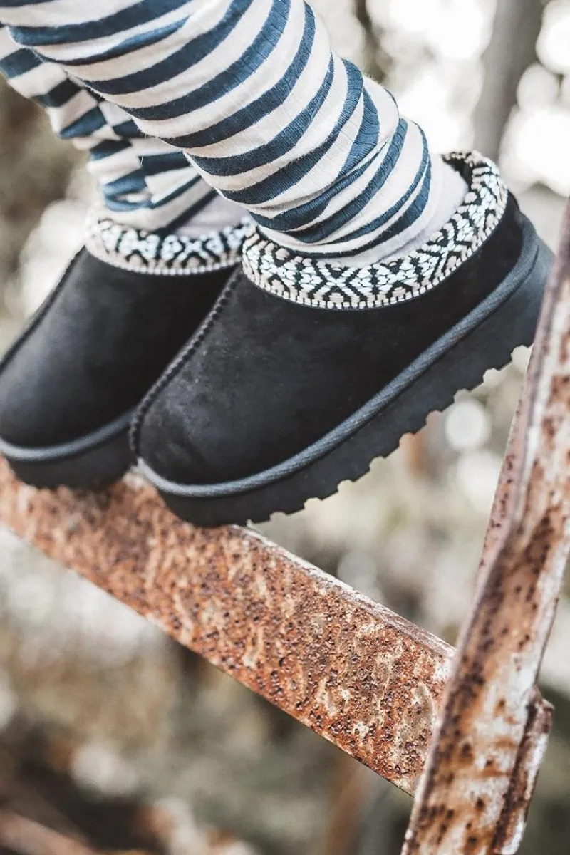 Chłopięce|Dziewczęce>Boto Kapcie Dziecięce Wsuwane Ocieplane Czarne Olivane Czarny