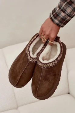 Discount Boto Kapcie Śniegowce Na Platformie Z Haftem Brązowe Tamilda