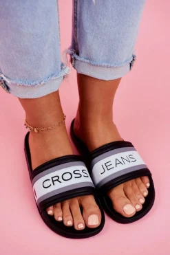 Klapki Sportowe|Klapki Damskie Klasyczne>Cross Jeans Klapki Damskie Czarne FF2R4159C
