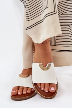 Klapki Damskie Klasyczne>Boto Klapki Damskie Eko Skórzane Z Ozdobnymi Detalami Białe Mevith