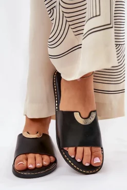 Outlet Klapki Damskie Eko Skórzane Z Ozdobnymi Detalami Czarne Mevith Damskie Klapki Damskie Klasyczne