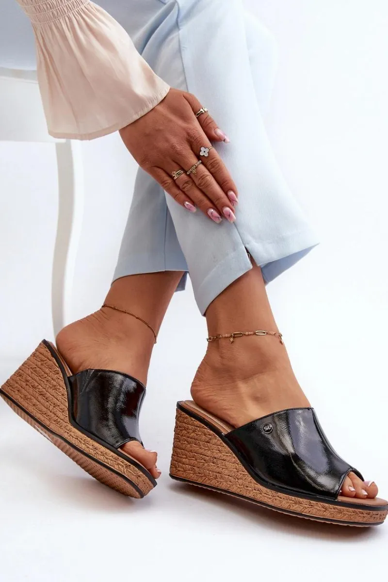 Outlet Buty Sergio Leone Klapki Damskie Lakierowane Na Koturnie Sergio Leone KL213 Czarne