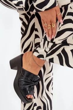 Sale Klapki Damskie Na Słupku Z Eko Skóry Czarne Kikilla Damskie Klapki Na Obcasie|Klapki Damskie Klasyczne