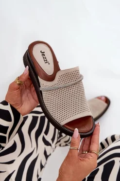 Sale Boto Klapki Damskie Na Koturnie Z Ozdobnym Paseczkiem Beżowe Teriwes Beżowy