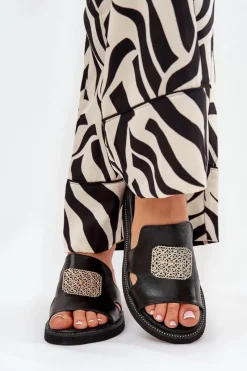 Klapki Na Koturnie|Klapki Na Platformie>Boto Klapki Damskie Na Koturnie Eko Skórzane Z Ozdobą Czarne Sarela Czarny