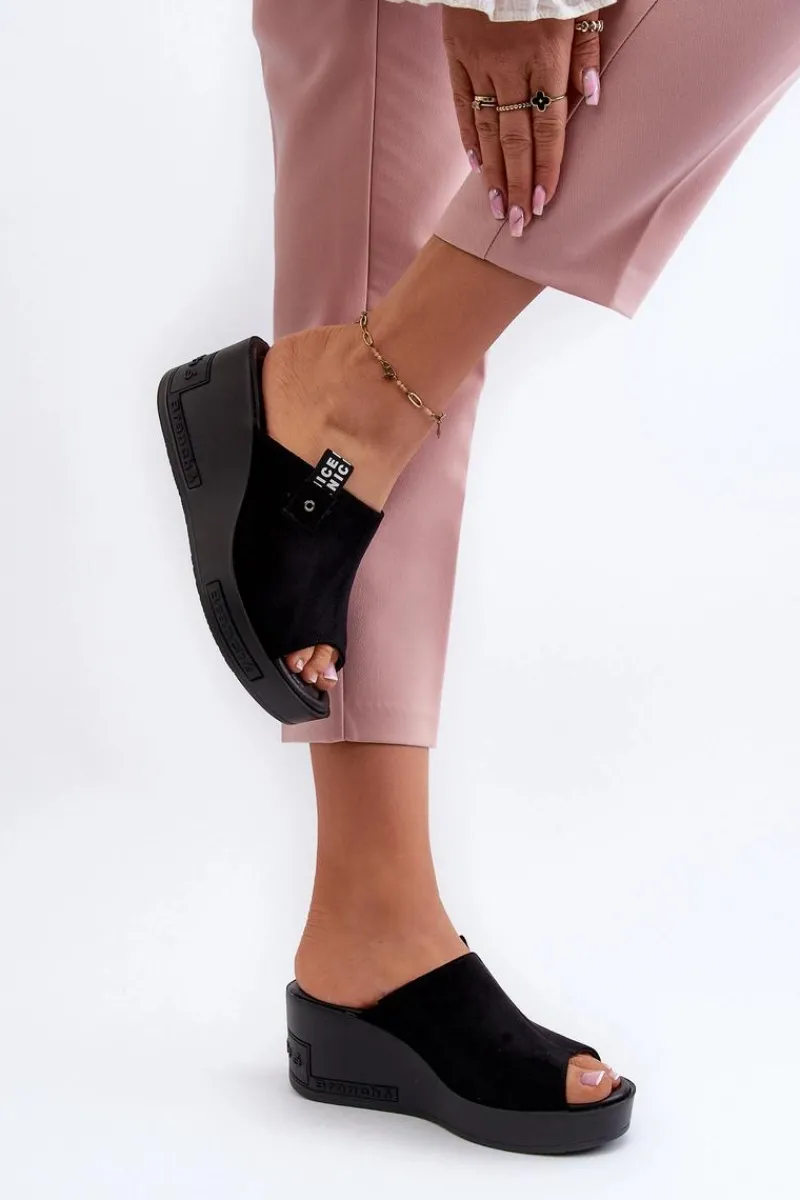 Klapki Damskie Na Koturnie Czarne Vleni Damskie Klapki Na Koturnie|Klapki Damskie Klasyczne