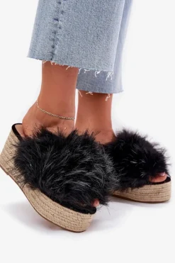 Klapki Na Koturnie|Klapki Z Futerkiem></noscript>Boto Klapki Damskie Na Koturnie Z Futerkiem I Plecionką Czarne Virela Czarny