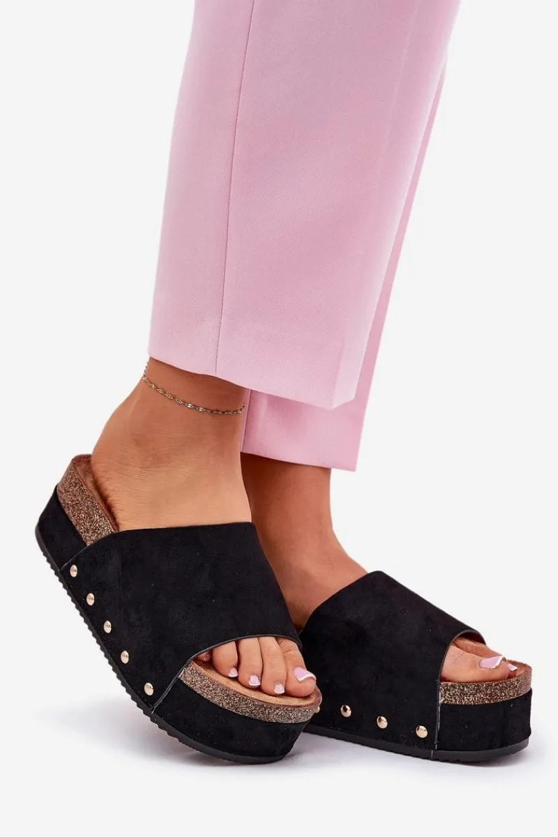 Hot Boto Klapki Damskie Na Masywnej Platformie Eko Zamszowe Czarne Vinnibe