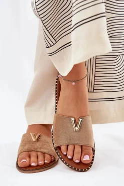 Online Klapki Damskie Na Płaskim Obcasie Z Ozdobnymi Detalami Khaki Saliena Damskie Klapki Damskie Klasyczne