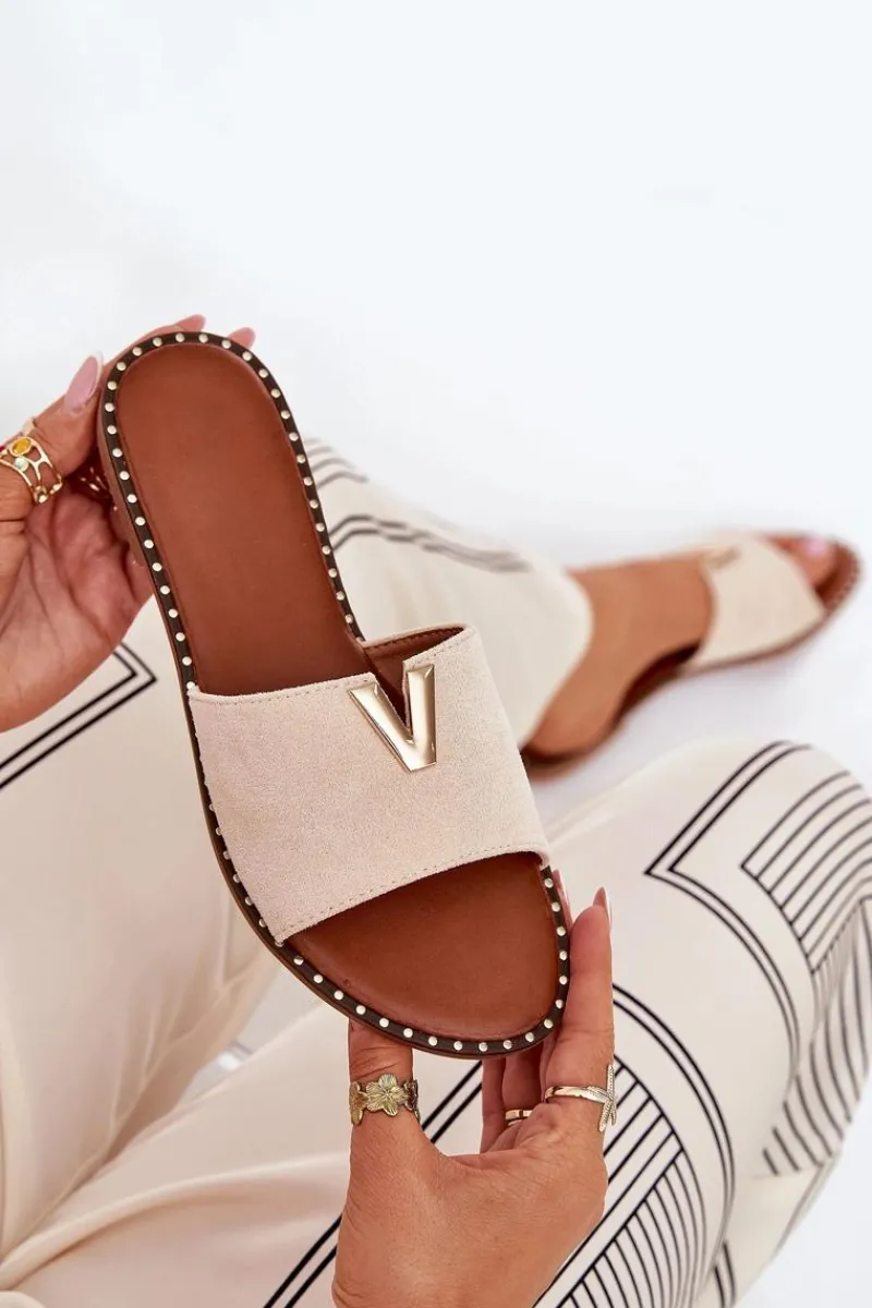 Klapki Damskie Klasyczne>Boto Klapki Damskie Na Płaskim Obcasie Z Ozdobnymi Detalami Beżowe Saliena