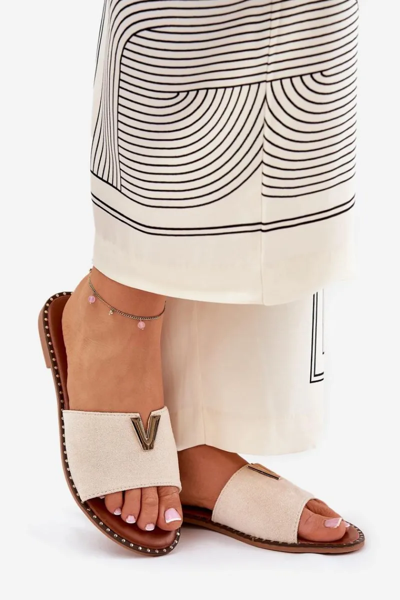 Klapki Damskie Klasyczne>Boto Klapki Damskie Na Płaskim Obcasie Z Ozdobnymi Detalami Beżowe Saliena