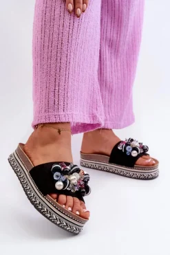 Klapki Damskie Na Platformie Z Ozdobami S.Barski HY077 Czarne Damskie Klapki Na Platformie|Klapki Damskie Klasyczne