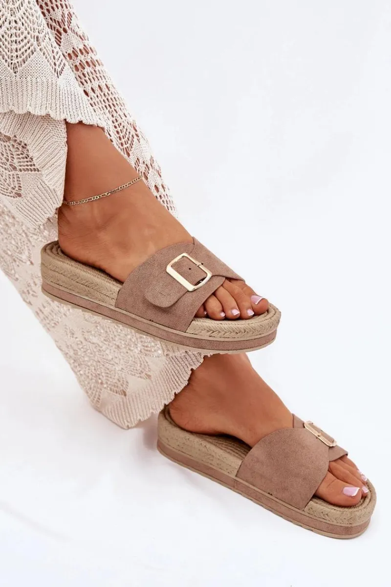 Clearance Klapki Damskie Na Platformie Ze Złotą Klamrą Ciemnobeżowe Selira Damskie Klapki Na Platformie|Klapki Damskie Klasyczne