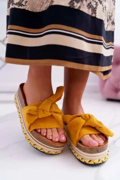 Outlet Klapki Damskie Na Platformie Z Kokardą Żółte Chantal Damskie Klapki Na Platformie|Klapki Damskie Klasyczne