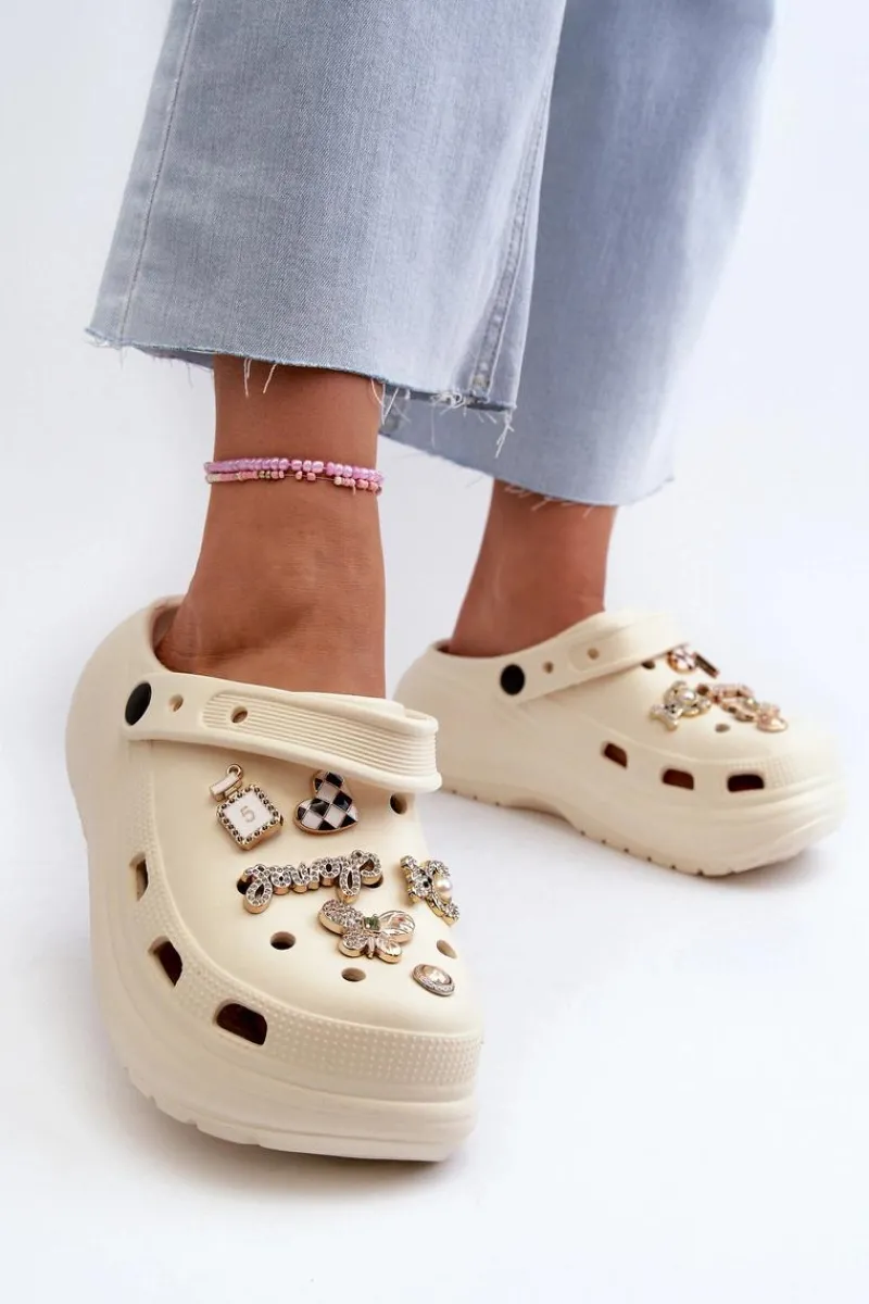 Clearance Klapki Damskie Piankowe Lekkie Na Grubej Podeszwie Z Przypinkami Beżowe Effiora Damskie Klapki Na Platformie|Klapki Damskie Klasyczne