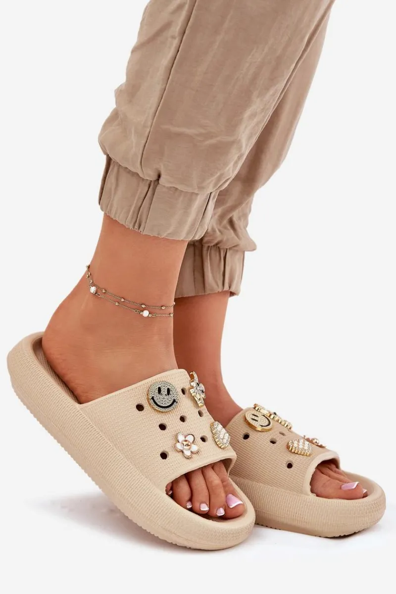 Clearance Buty damskie Vinceza Klapki Damskie Piankowe Z Przypinkami Vinceza 76055 Beżowe Beżowy