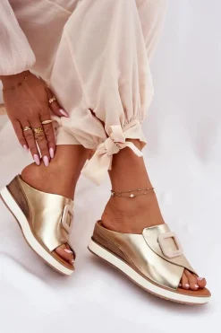 Klapki Na Koturnie|Klapki Damskie Klasyczne><noscript><img width=