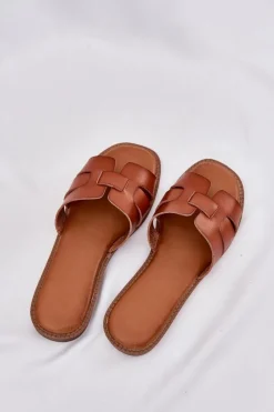 Klapki Damskie Z Eko Skóry Camel Lisanoria Damskie Klapki Damskie Klasyczne