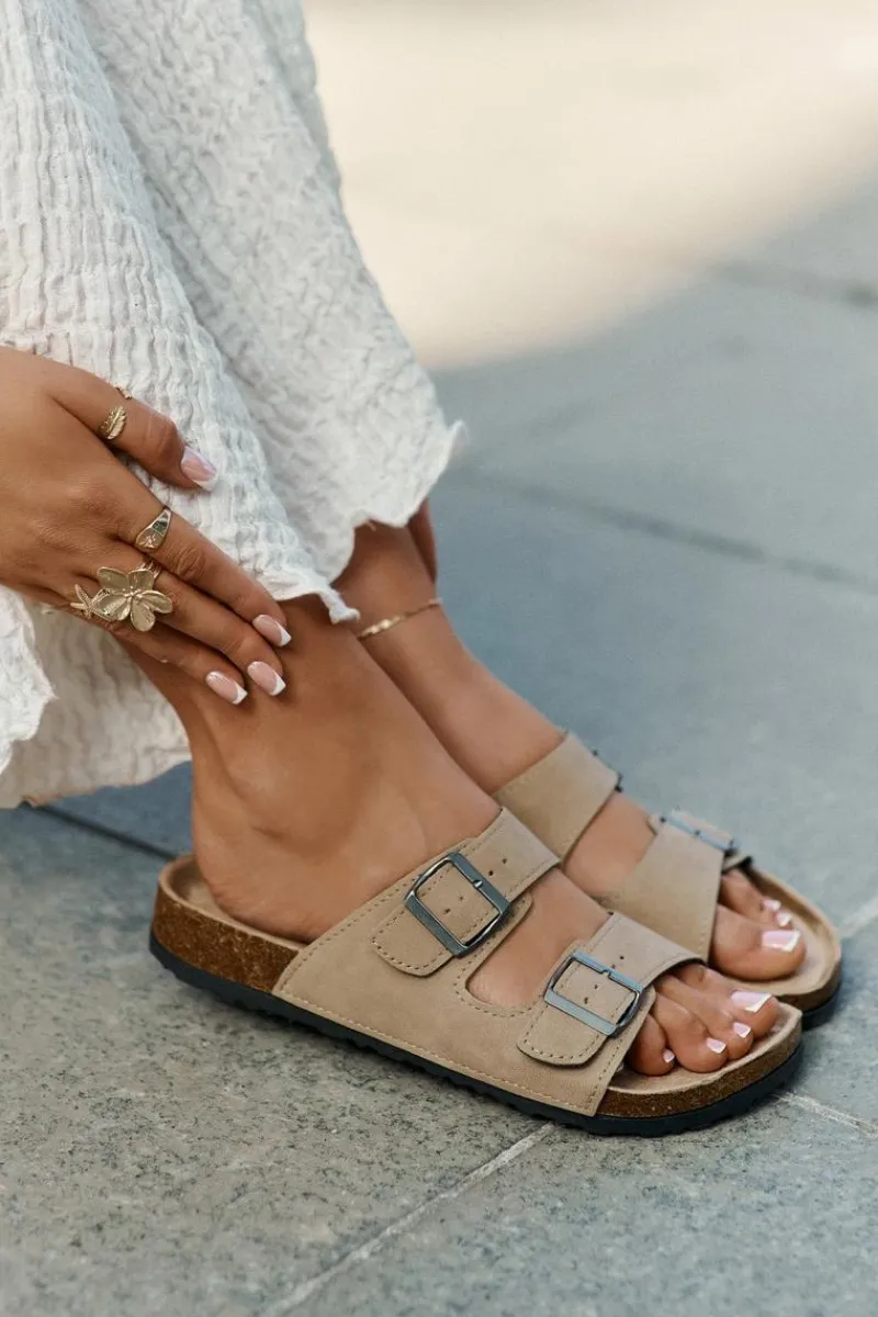 Hot Evento Klapki Damskie Z Klamrami Na Korkowej Platformie Beżowe Galurena