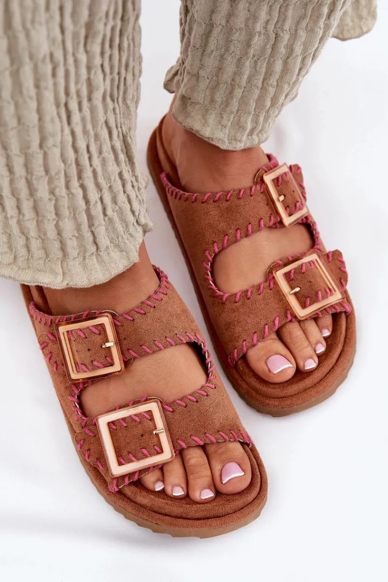 Klapki Na Platformie|Klapki Damskie Klasyczne>Boto Klapki Damskie Z Klamrami I Ozdobnym Obszyciem Camel Visley Brązowy