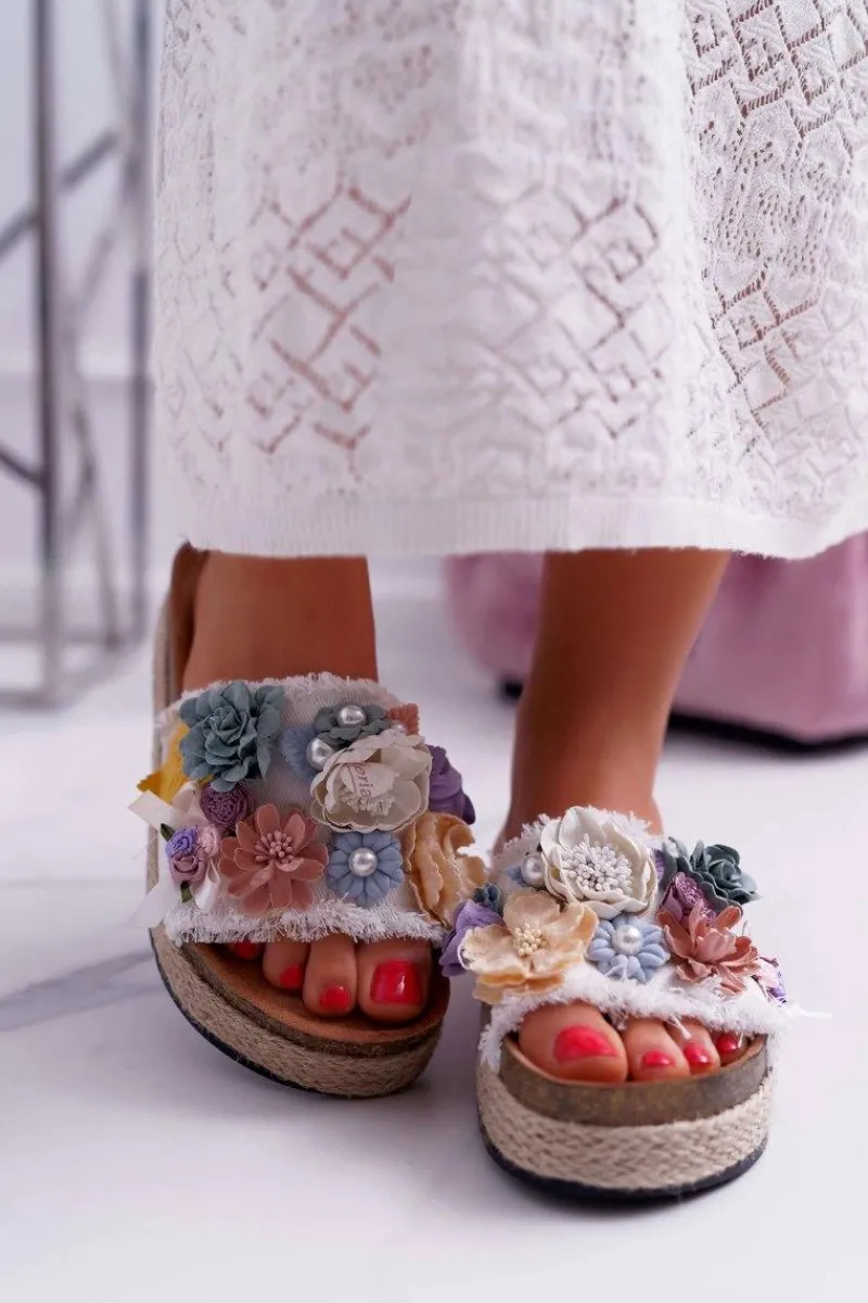 Clearance Boto Klapki Damskie Z Kwiatami Gruba Podeszwa Białe Amadeo