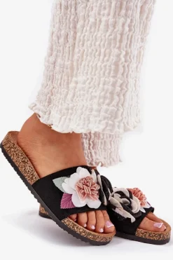 Klapki Korkowe|Klapki Na Platformie></noscript>Boto Klapki Damskie Z Kwiatkami Na Korkowej Platformie Czarne Zinrosa