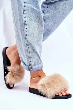 Hot Klapki Damskie z Naturalnym Futerkiem Beżowe Bushido Damskie Klapki Z Futerkiem|Klapki Damskie Klasyczne