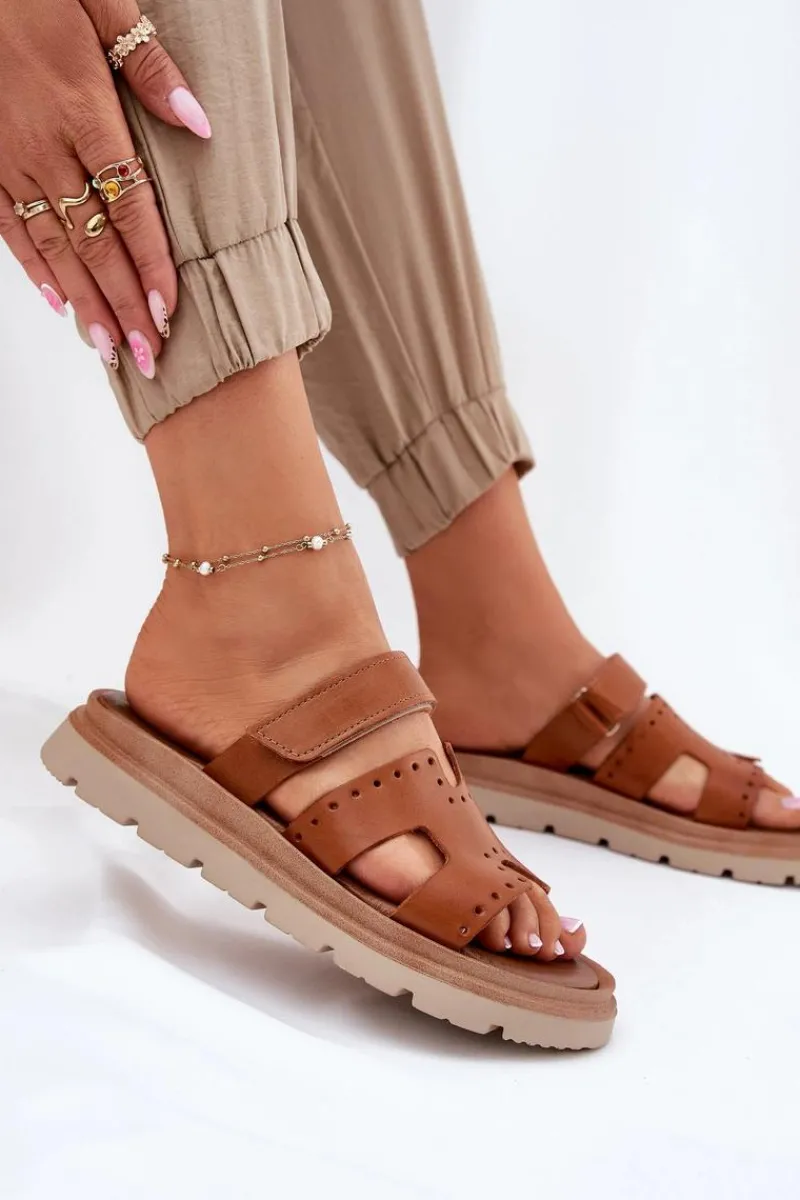 Klapki Damskie Klasyczne>Zazoo Klapki Damskie Z Naturalnej Skóry Na Platformie 40440 Brązowe