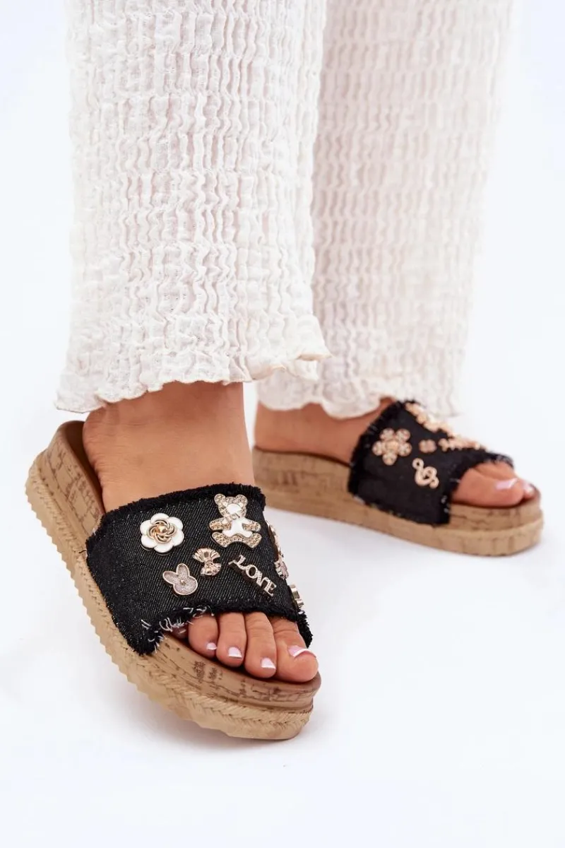 Hot Klapki Damskie Ze Złotymi Przypinkami Na Platformie Czarne Rigasta Damskie Klapki Na Platformie|Klapki Damskie Klasyczne